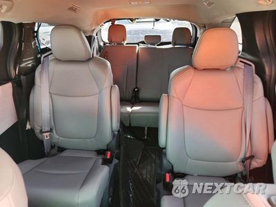 Zdjęcie 10 z 13 samochodu: 2025 TOYOTA SIENNA XSE 7-PASSENGER VIN:5TDJSKFC2SS216556 - miniatura