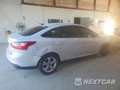 Trzecie zdjęcie samochodu z tyłu: 2013 FORD FOCUS SE VIN:1FADP3F26DL311904 - miniatura