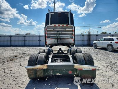 Zdjęcie 6 z 14 samochodu: 2005 PETERBILT 387 SEMI TRUCK VIN:1XP7DB9X65D855962 - miniatura