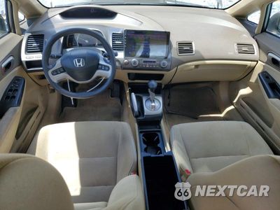 Zdjęcie 8 z 12 samochodu: 2006 HONDA CIVIC HYBRID VIN:JHMFA36276S028066 - miniatura