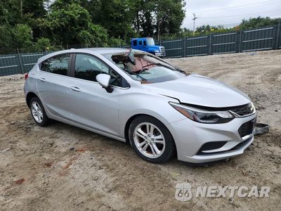 Czwarte zdjęcie samochodu z boku: 2018 CHEVROLET CRUZE LT VIN:3G1BE6SM6JS642139 - miniatura