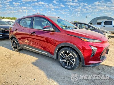 Czwarte zdjęcie samochodu z boku: 2022 CHEVROLET BOLT EUV PREMIER VIN:1G1FZ6S09N4132313 - miniatura
