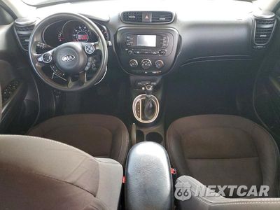 Zdjęcie 8 z 12 samochodu: 2016 KIA SOUL BASE VIN:KNDJN2A24G7292416 - miniatura