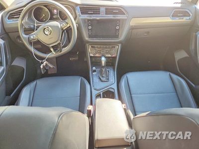 Zdjęcie 8 z 14 samochodu: 2021 VOLKSWAGEN TIGUAN SE VIN:3VV3B7AX8MM017807 - miniatura
