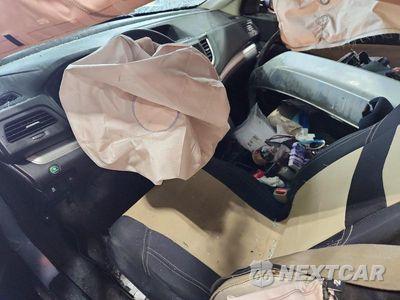 Zdjęcie 8 z 12 samochodu: 2016 HONDA CR-V EX VIN:2HKRM4H55GH688366 - miniatura
