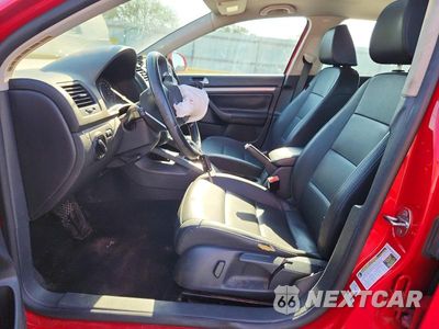 Zdjęcie 7 z 13 samochodu: 2010 VOLKSWAGEN JETTA SE VIN:3VWRX7AJ9AM127943 - miniatura