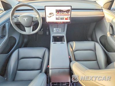 Zdjęcie 8 z 12 samochodu: 2023 TESLA MODEL Y VIN:7SAYGDEE6PA148353 - miniatura