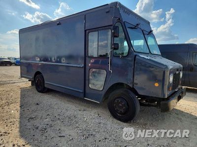 Czwarte zdjęcie samochodu z boku: 2020 FREIGHTLINER MT45G CHASSIS DELIVERY TRUCK VIN:4UZAC2EA9LCMH7979 - miniatura