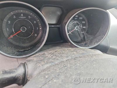Zdjęcie 9 z 12 samochodu: 2013 HYUNDAI ELANTRA GLS VIN:5NPDH4AE7DH184793 - miniatura