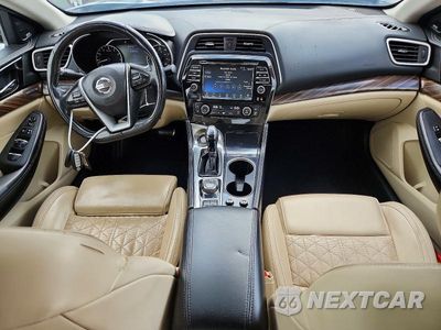 Zdjęcie 8 z 12 samochodu: 2018 NISSAN MAXIMA PLATINUM VIN:1N4AA6AP0JC366983 - miniatura