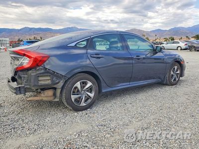Trzecie zdjęcie samochodu z tyłu: 2019 HONDA CIVIC LX VIN:2HGFC2F68KH513781 - miniatura