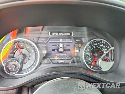 Zdjęcie 9 z 12 samochodu: 2020 RAM 1500 BIG HORN/LONE STAR VIN:1C6SRFFT8LN159320 - miniatura