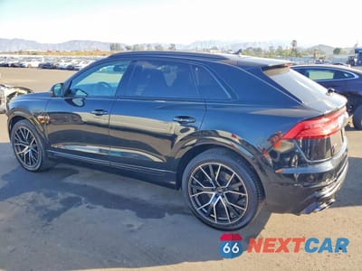 Drugie zdjęcie samochodu z przodu: 2022 AUDI SQ8 PRESTIGE VIN:WA1CWBF14ND029390 - miniatura