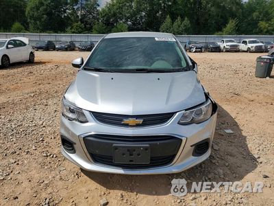 Piąte zdjęcie samochodu w środku: 2017 CHEVROLET SONIC LT VIN:1G1JD5SH3H4103497 - miniatura