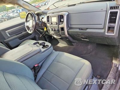 Zdjęcie 8 z 13 samochodu: 2015 RAM 2500 SLT VIN:3C6MR5BL2FG563042 - miniatura