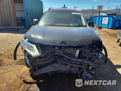 Piąte zdjęcie samochodu w środku: 2018 NISSAN ROGUE SV VIN:JN8AT2MVXJW315100 - miniatura