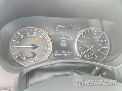 Zdjęcie 9 z 12 samochodu: 2019 INFINITI Q50 3.0T LUXE VIN:JN1EV7AP0KM543648 - miniatura