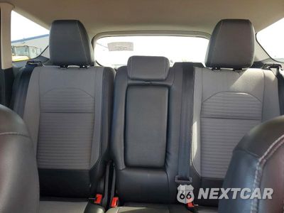 Zdjęcie 10 z 13 samochodu: 2019 FORD ESCAPE SE VIN:1FMCU9GD4KUA72387 - miniatura