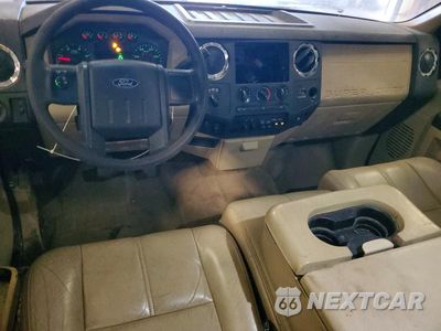 Zdjęcie 8 z 13 samochodu: 2010 FORD F250 SUPER DUTY VIN:1FTSX2BR6AEA08717 - miniatura