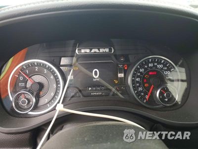 Zdjęcie 9 z 12 samochodu: 2024 RAM 1500 LARAMIE VIN:1C6SRFJT4RN131465 - miniatura