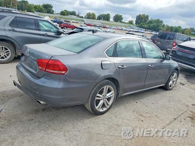 Trzecie zdjęcie samochodu z tyłu: 2012 VOLKSWAGEN PASSAT SE VIN:1VWBM7A3XCC061080 - miniatura