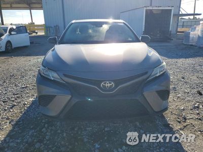 Piąte zdjęcie samochodu w środku: 2020 TOYOTA CAMRY SE VIN:4T1G11AK9LU951243 - miniatura