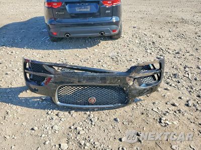 Zdjęcie 13 z 14 samochodu: 2017 JAGUAR F-PACE PREMIUM VIN:SADCJ2BV3HA047452 - miniatura
