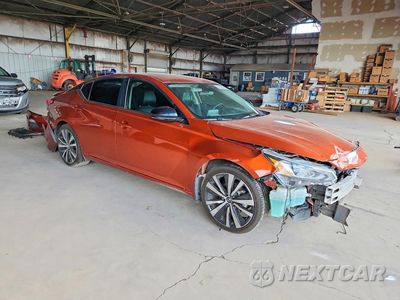 Czwarte zdjęcie samochodu z boku: 2020 NISSAN ALTIMA SR VIN:1N4BL4CV6LN305305 - miniatura