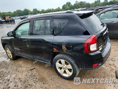 Drugie zdjęcie samochodu z przodu: 2015 JEEP COMPASS LATITUDE VIN:1C4NJDEB3FD145040 - miniatura