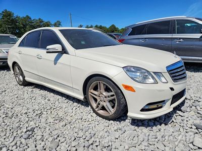 Czwarte zdjęcie samochodu z boku: 2013 MERCEDES-BENZ E 350 VIN:WDDHF5KB7DA739207 - miniatura