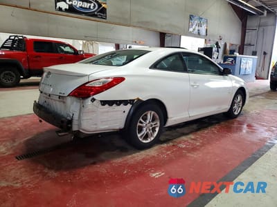 Trzecie zdjęcie samochodu z tyłu: 2008 TOYOTA CAMRY SOLARA SLE VIN:4T1CE30P88U765552 - miniatura