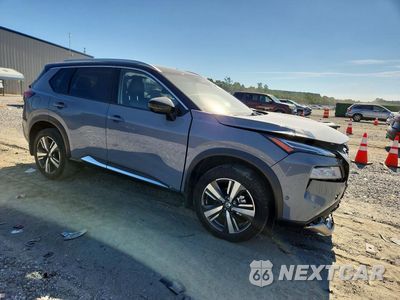 Czwarte zdjęcie samochodu z boku: 2021 NISSAN ROGUE PLATINUM VIN:JN8AT3DC5MW105884 - miniatura