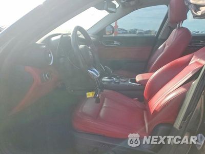 Zdjęcie 7 z 12 samochodu: 2020 ALFA ROMEO GIULIA TI VIN:ZARFAMBN9L7631063 - miniatura
