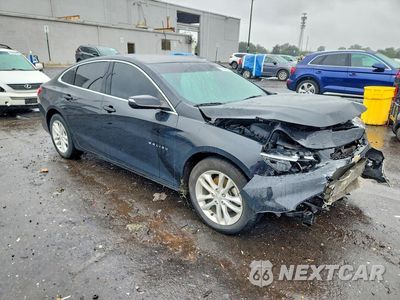 Czwarte zdjęcie samochodu z boku: 2018 CHEVROLET MALIBU LT VIN:1G1ZD5ST2JF121961 - miniatura