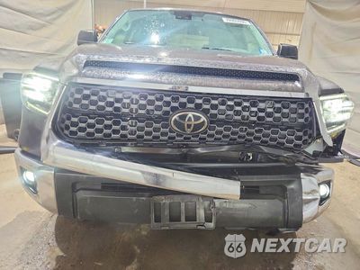 Piąte zdjęcie samochodu w środku: 2020 TOYOTA TUNDRA SR5 VIN:5TFDY5F14LX884012 - miniatura