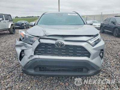 Piąte zdjęcie samochodu w środku: 2025 TOYOTA RAV4 XLE PREMIUM VIN:2T3A1RFV3SW532513 - miniatura