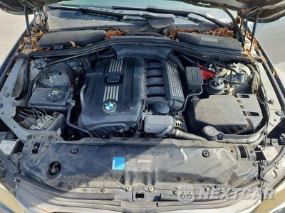 Zdjęcie 11 z 12 samochodu: 2008 BMW 528 I VIN:WBANU53588C116293 - miniatura