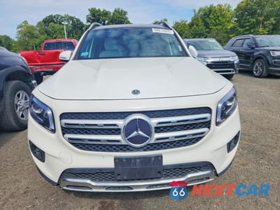 Piąte zdjęcie samochodu w środku: 2021 MERCEDES-BENZ GLB 250 4MATIC VIN:W1N4M4HB2MW106240 - miniatura