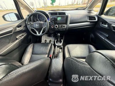 Zdjęcie 9 z 10 samochodu: 2015 HONDA FIT EX VIN:3HGGK5H84FM721574 - miniatura