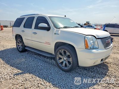 Czwarte zdjęcie samochodu z boku: 2014 GMC YUKON DENALI HYBRID VIN:1GKS1GEJ3BR114688 - miniatura