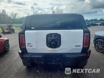 Zdjęcie 6 z 12 samochodu: 2025 GMC HUMMER SUV 2X VIN:1GKB0NDE1SU102340 - miniatura