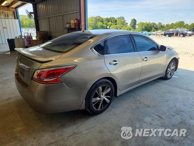 Trzecie zdjęcie samochodu z tyłu: 2015 NISSAN ALTIMA 2.5 SL VIN:1N4AL3AP6FC446403 - miniatura