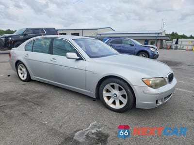 Czwarte zdjęcie samochodu z boku: 2006 BMW 750 LI VIN:WBAHN83516DT60015 - miniatura