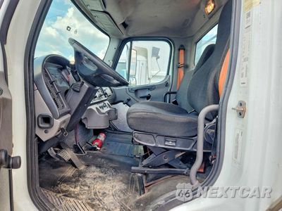 Zdjęcie 7 z 13 samochodu: 2018 FREIGHTLINER M2 106 MEDIUM DUTY VIN:3ALACWFC6JDJJ9278 - miniatura