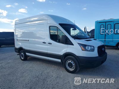 Czwarte zdjęcie samochodu z boku: 2022 FORD TRANSIT T-350 DELIVERY VAN VIN:1FTBW1X8XNKA05453 - miniatura