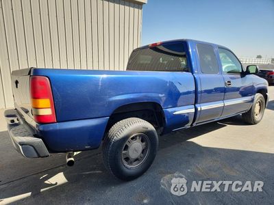 Trzecie zdjęcie samochodu z tyłu: 2002 GMC NEW SIERRA C1500 VIN:2GTEC19V721151152 - miniatura
