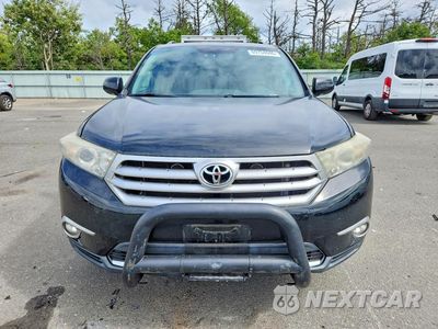 Piąte zdjęcie samochodu w środku: 2013 TOYOTA HIGHLANDER LIMITED VIN:5TDDK3EH1DS186033 - miniatura