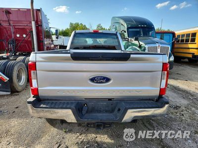 Zdjęcie 6 z 13 samochodu: 2019 FORD F350 SUPER DUTY VIN:1FT8W3DT3KEE72318 - miniatura