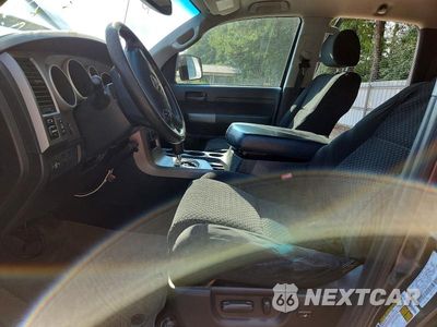 Zdjęcie 7 z 12 samochodu: 2012 TOYOTA TUNDRA DOUBLE CAB SR5 VIN:5TFUW5F14CX250799 - miniatura