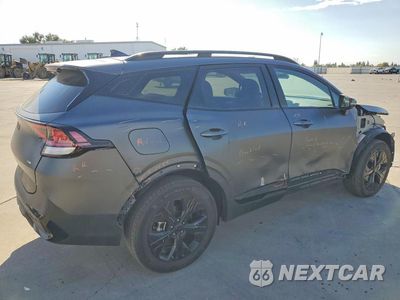 Trzecie zdjęcie samochodu z tyłu: 2025 KIA SPORTAGE X LINE VIN:KNDPYDDH2S7238649 - miniatura